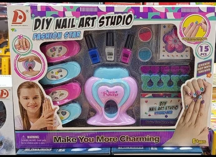 مجموعة تزيين وتجميل الأظافر للأطفال DIY Nail Art Studio Fashion Star